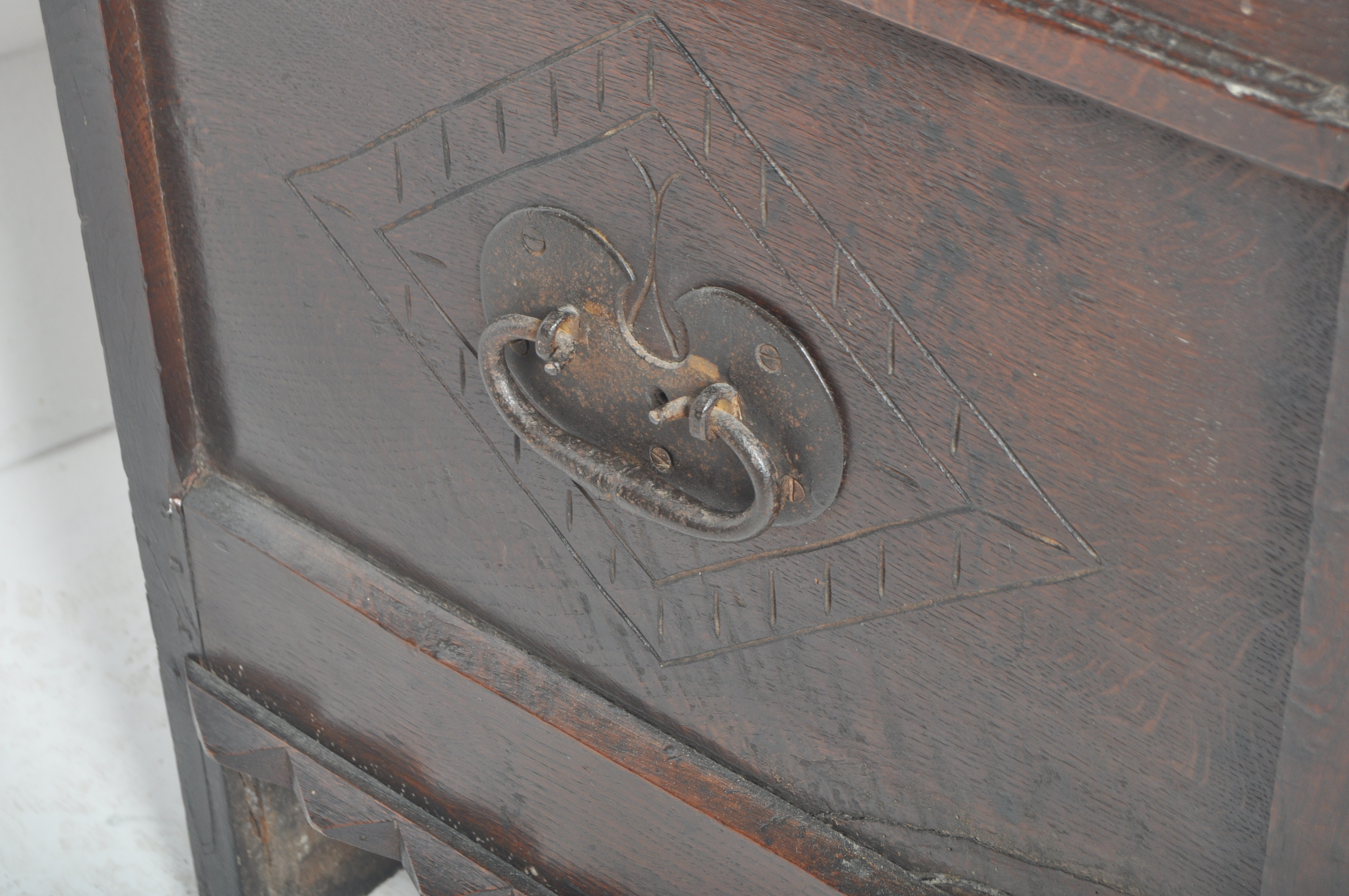 18TH CENTURY OAK COFFER WITH CARVED FIELDED PANELS - Image 14 of 19