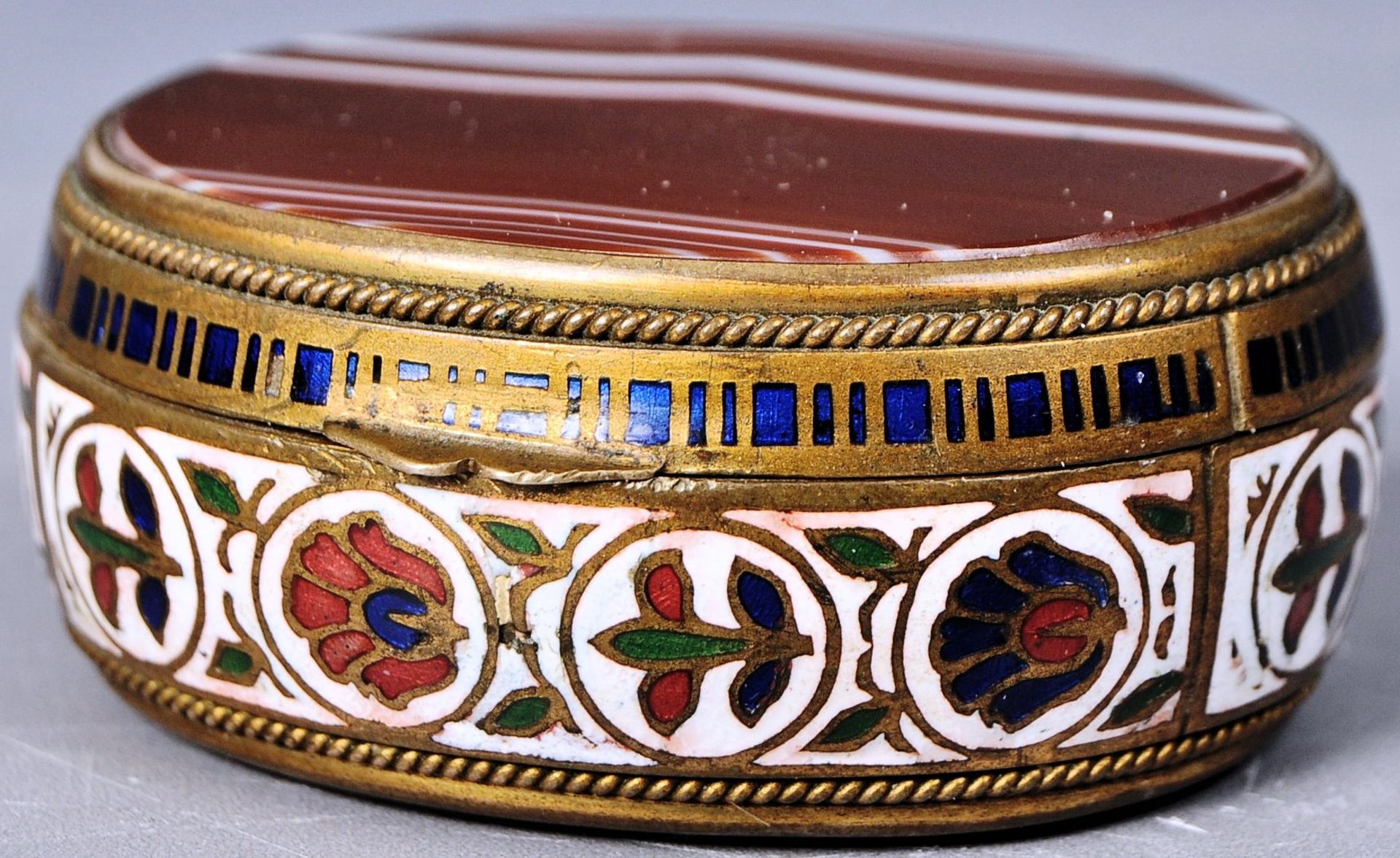 19TH CENTURY FRENCH AGAE & CHAMPLEVE ENAMEL BOX