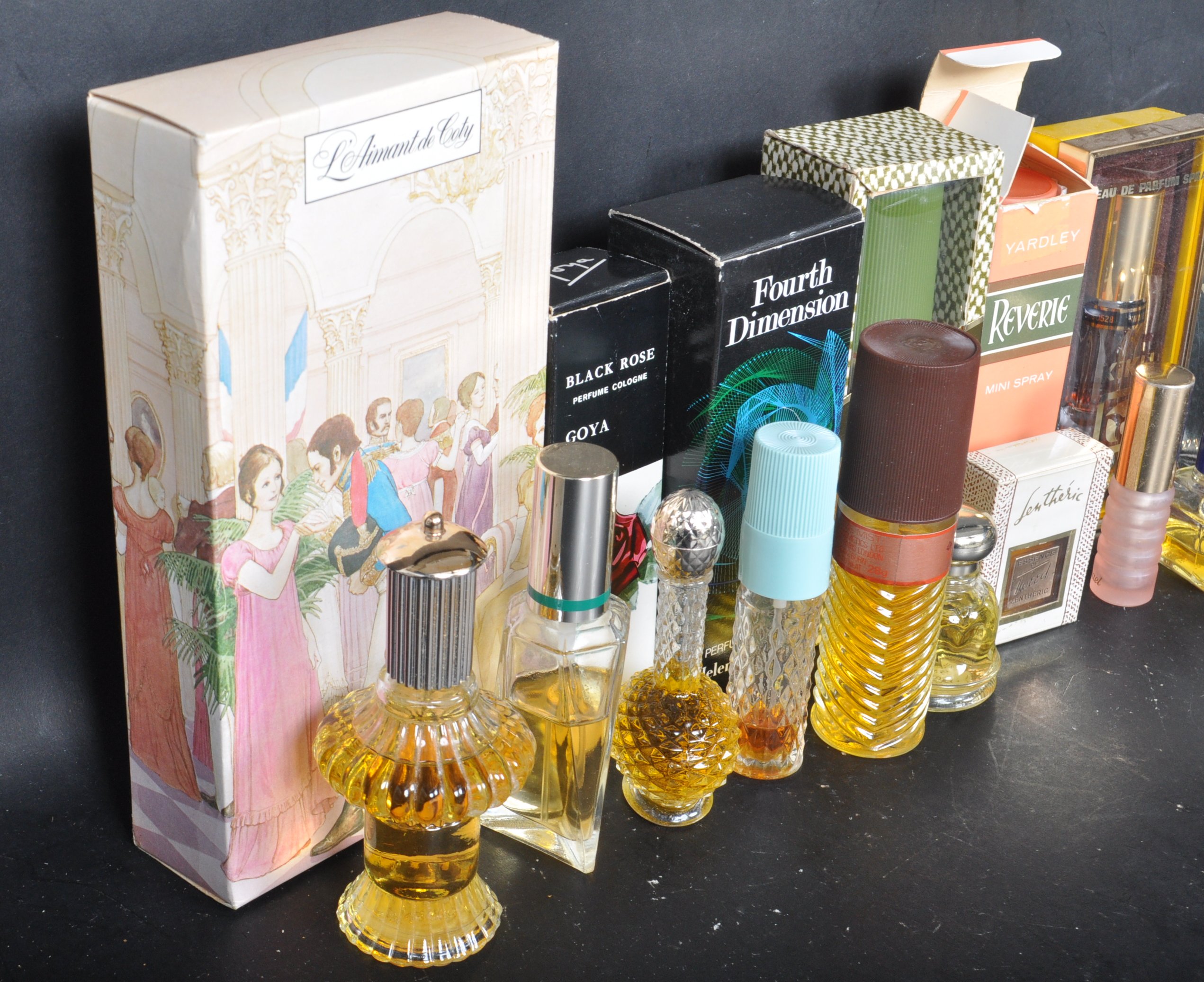 COLLECTION OF VINTAGE 20TH CENTURY PERFUMES - Image 2 of 4
