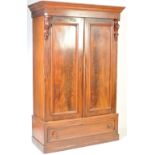 19TH CENTURY VICTORIAN MAHOGANY WARDROBE