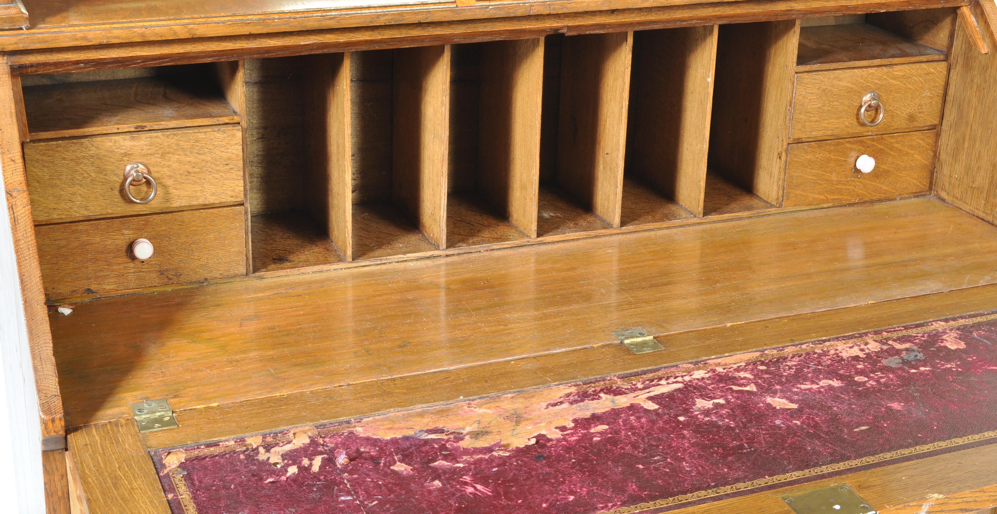 CIRCA 1900'S ARTS AND CRAFTS OAK BUREAU BOOKCASE - Image 5 of 11