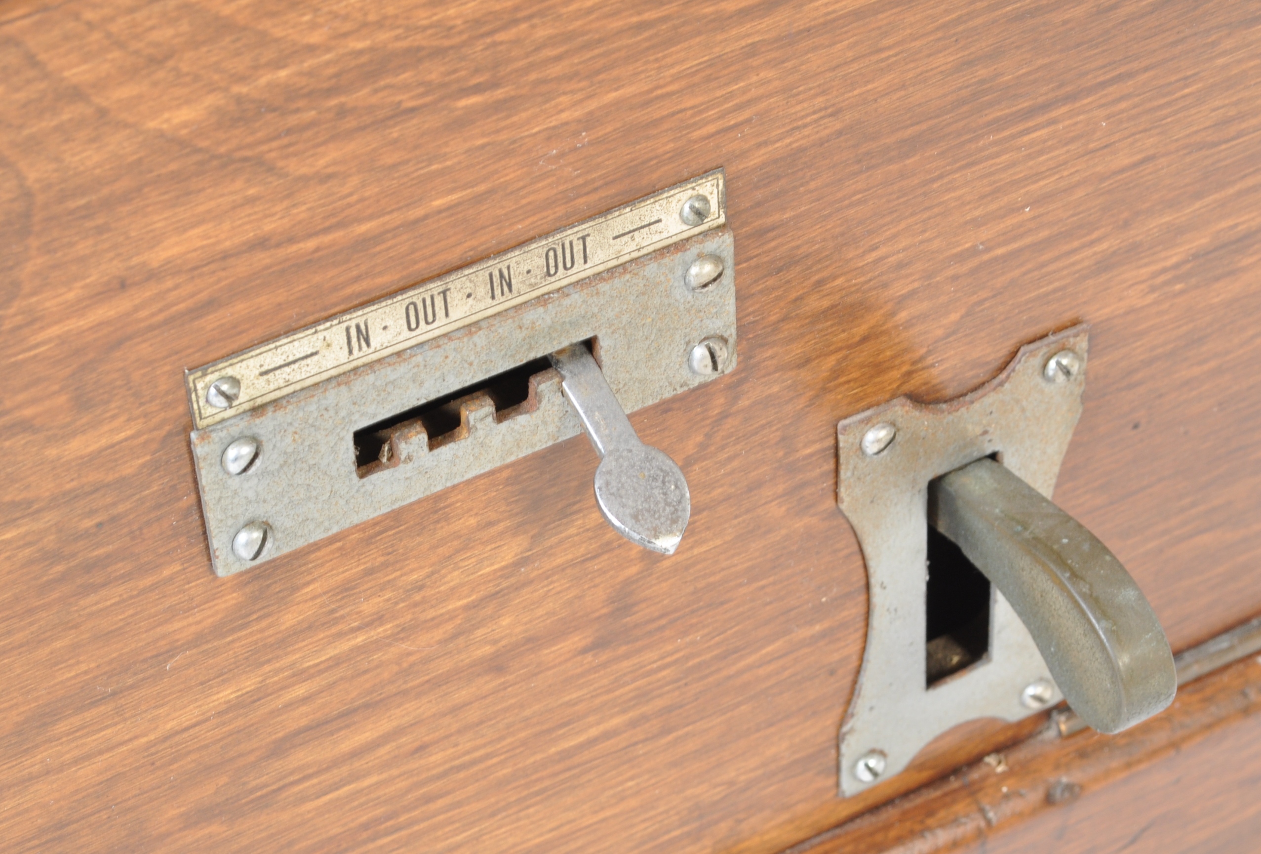 MID 20TH CENTURY CIRCA 1940S NATIONAL TIME RECORDER CO CLOCK - Image 4 of 5