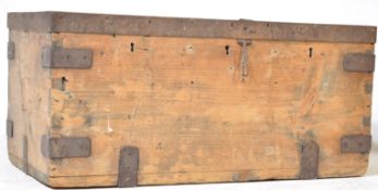 EARLY 20TH CENTURY WORKMANS TOOL PINE CHEST