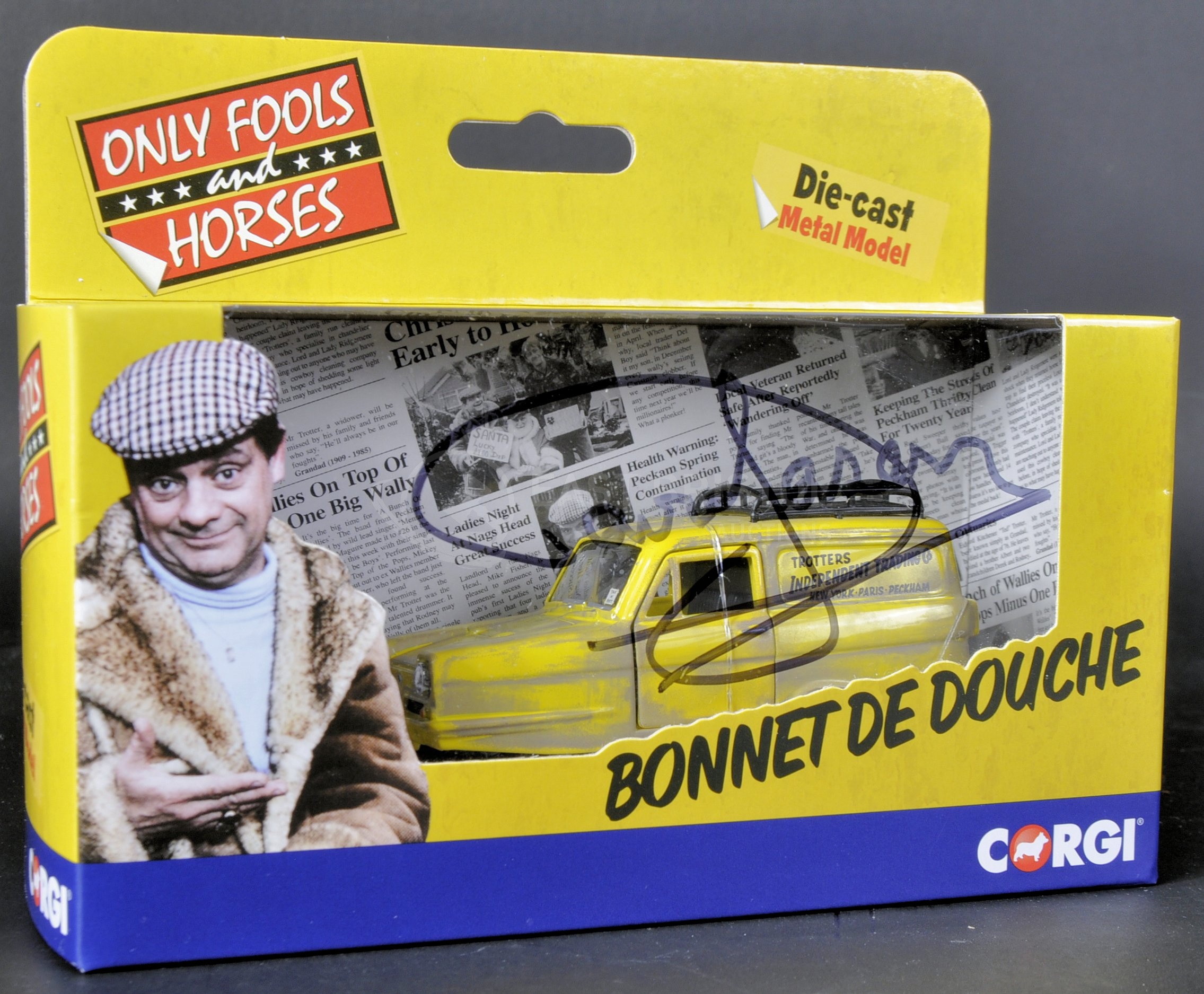 ONLY FOOLS & HORSES - DAVID JASON SIGNED CORGI RELIANT REGAL MODEL