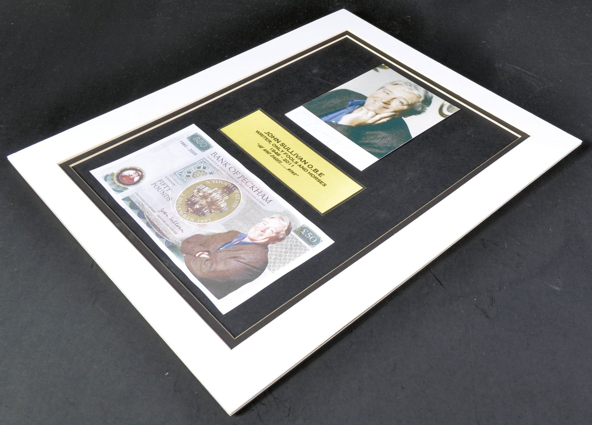 ONLY FOOLS & HORSES - CREATOR JOHN SULLIVAN - AUTOGRAPHED DISPLAY - Image 5 of 5