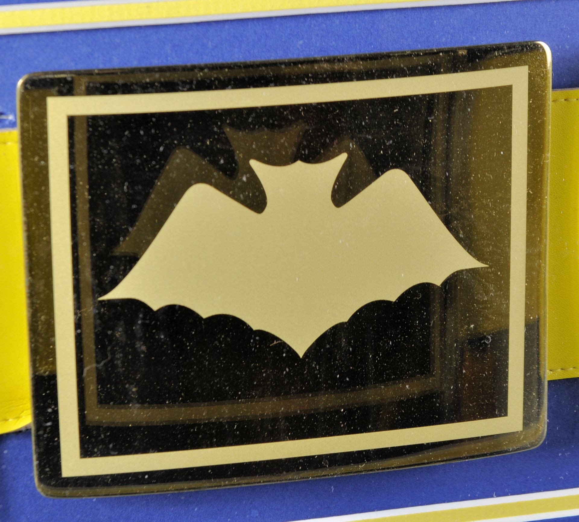 ONLY FOOLS & HORSES - BATMAN BELT SIGNED BY SIR DAVID JASON - Image 4 of 6