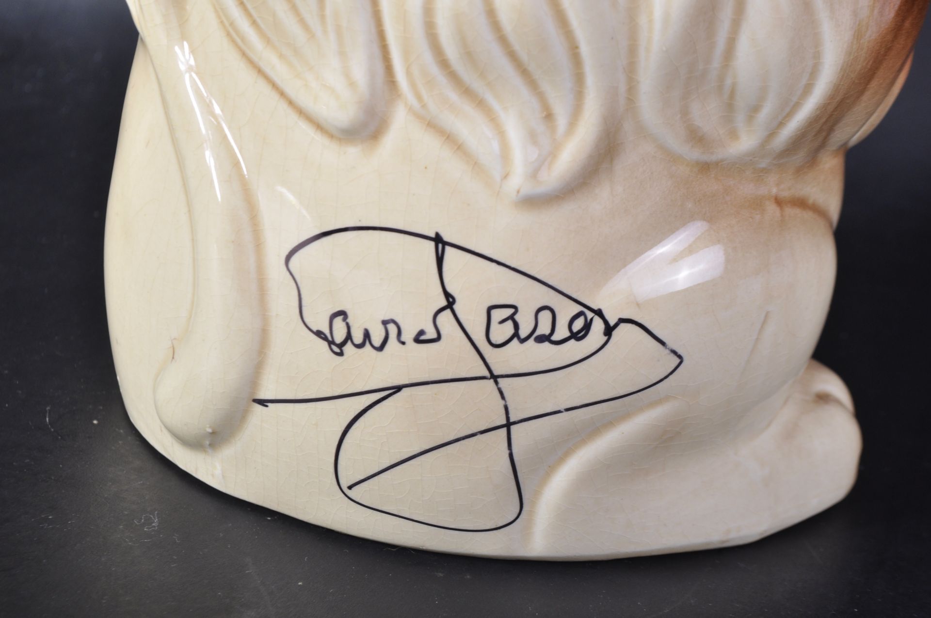 ONLY FOOLS & HORSES - SIR DAVID JASON SIGNED LION CIGAR JAR - Image 3 of 6