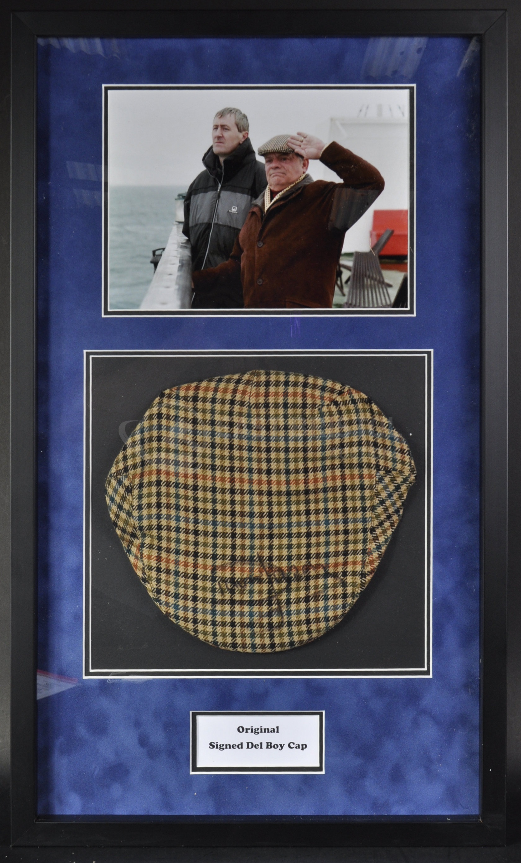 ONLY FOOLS & HORSES - DEL BOY'S SCREEN USED SIGNATURE FLAT CAP