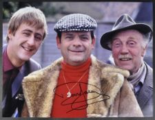 ONLY FOOLS & HORSES - SIR DAVID JASON SIGNED 16X12" PHOTO