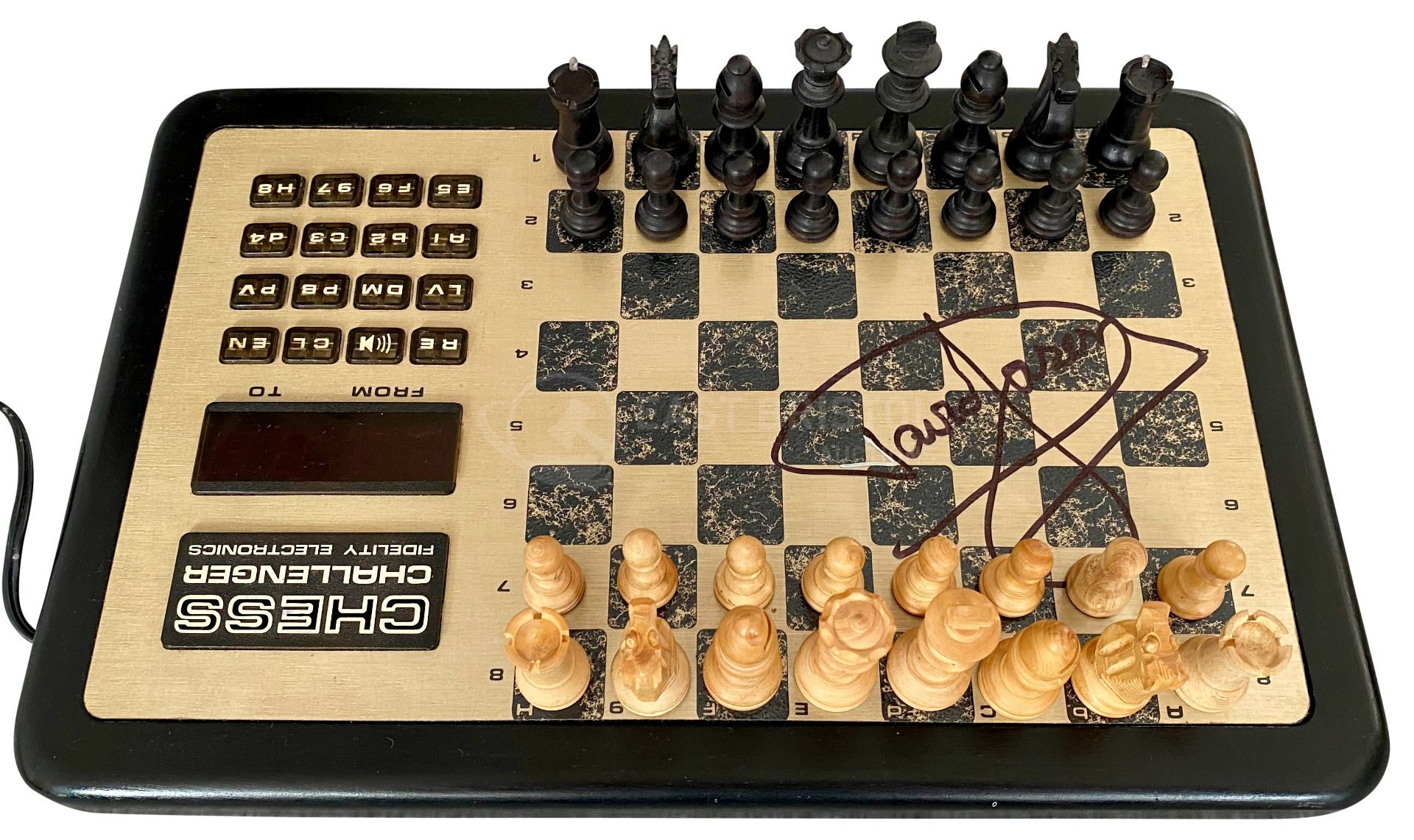 ONLY FOOLS & HORSES - SIR DAVID JASON SIGNED TALKING CHESS GAME