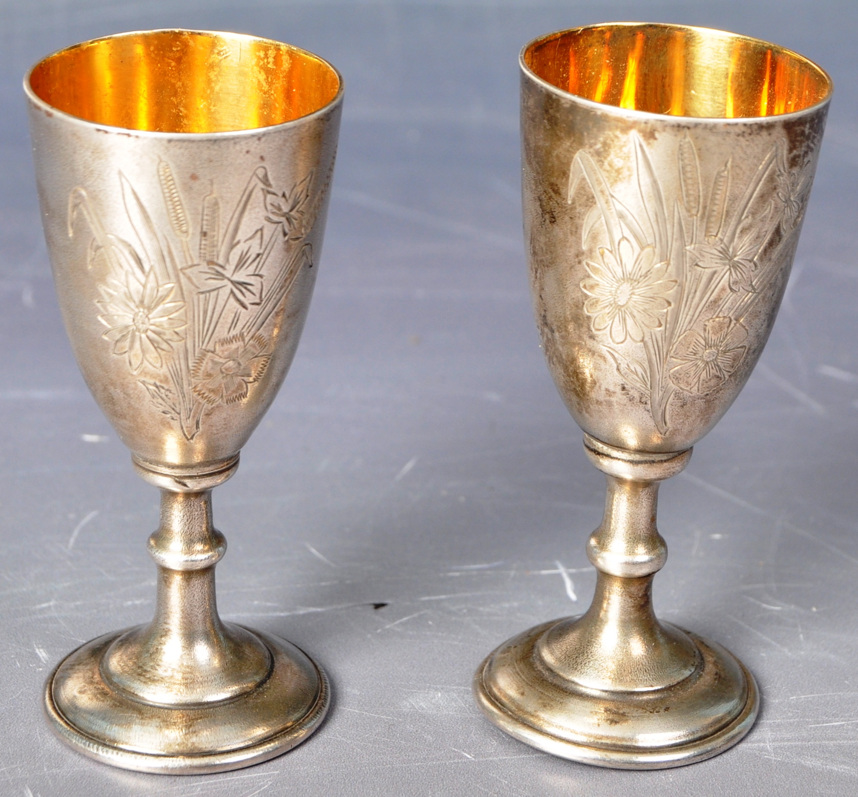 PAIR OF EARLY 20TH CENTURY RUSSIAN SILVER VODKA DRINKING CUPS - Image 2 of 6