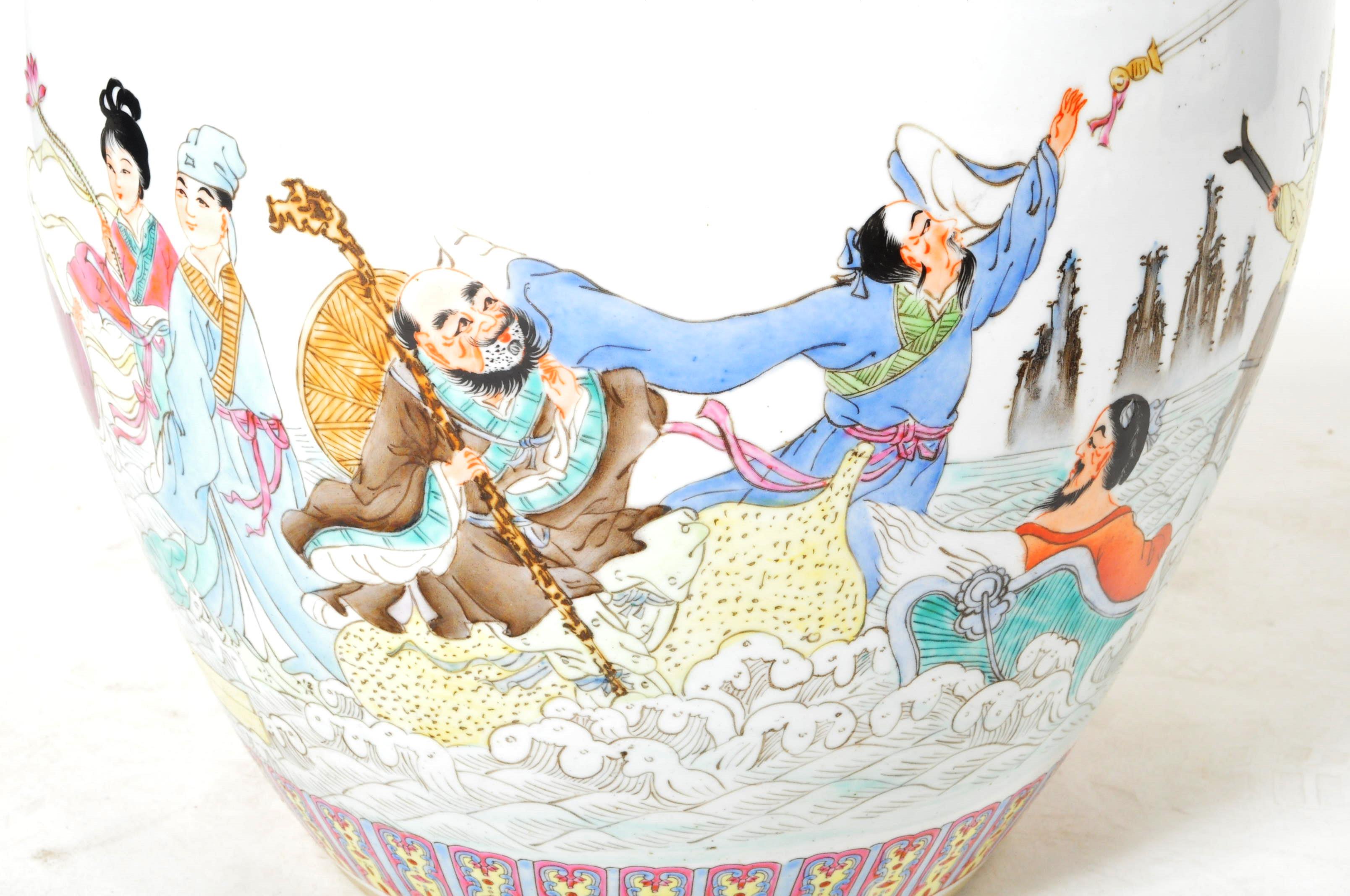 EARLY 20TH CENTURY LARGE CHINESE PORCELAIN JARDINIERE - Image 5 of 10
