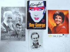 AUTOGRAPHS - COLLECTION OF X4 SIGNED ITEMS - CHARLTON HESTON ETC