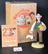 WALLACE & GROMIT - ROBERT HARROP - SIGNED LIMITED EDITION FIGURINE