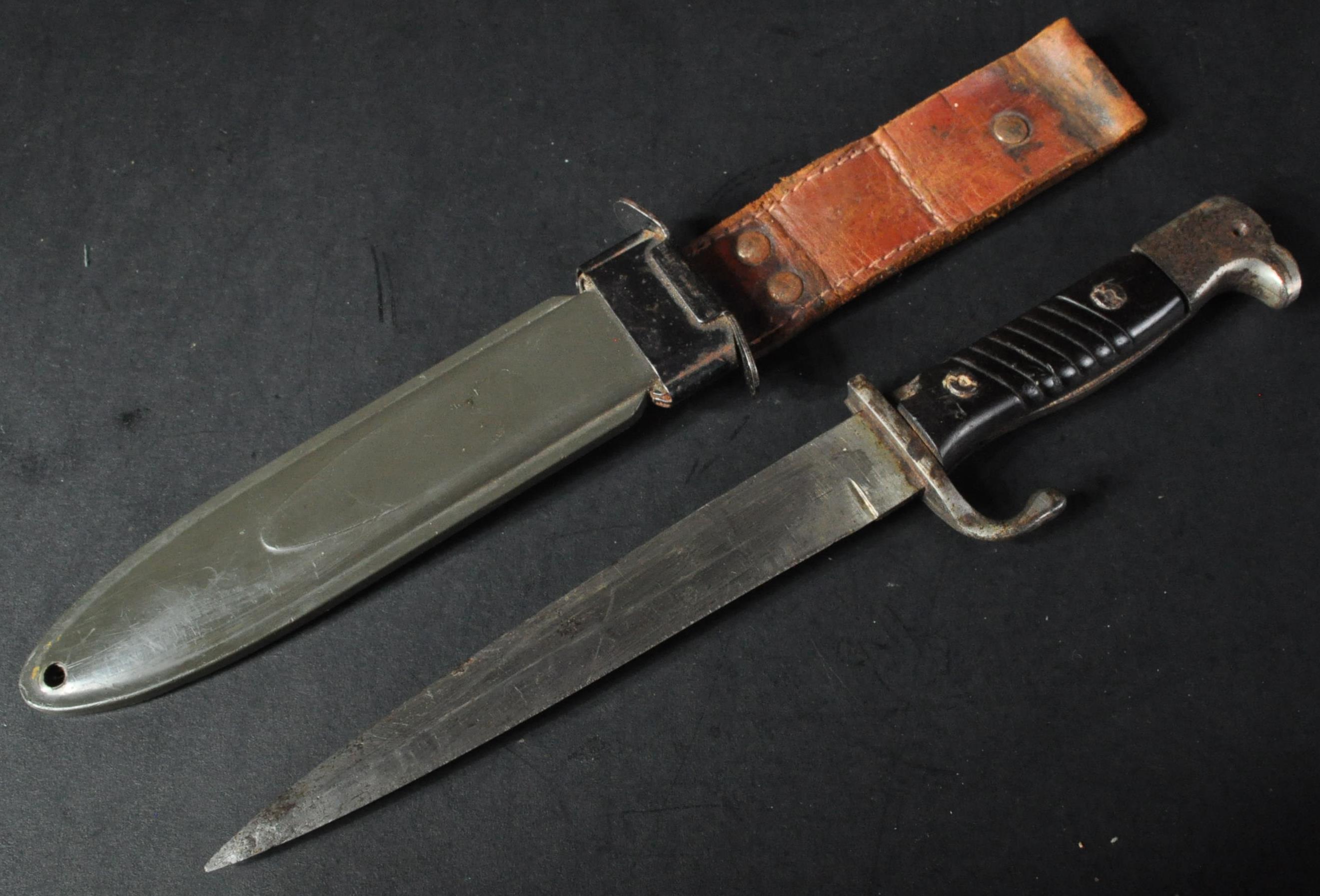 WWII SECOND WORLD WAR PERIOD FIGHTING KNIFE