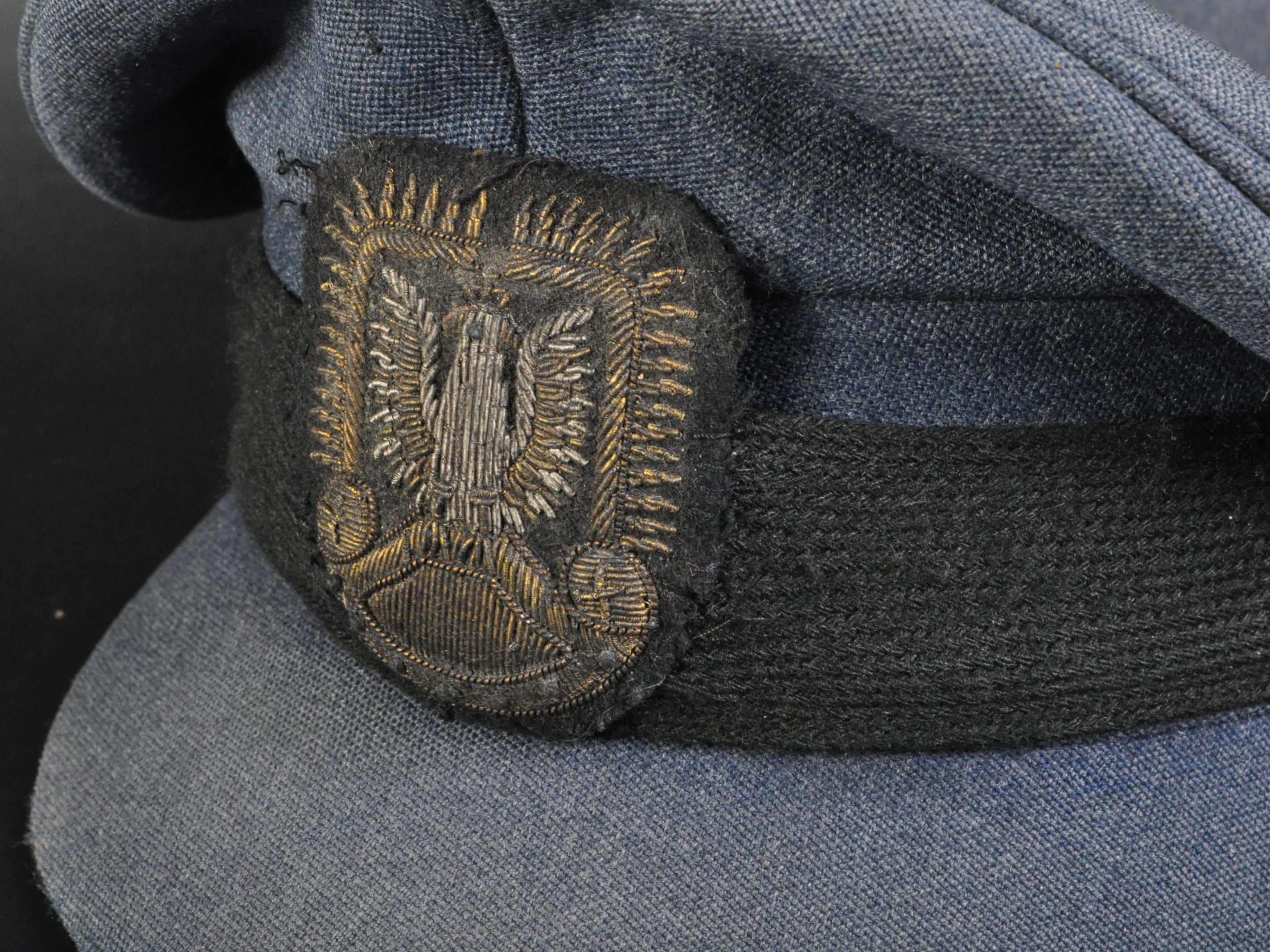 WWII SECOND WORLD WAR POLISH RAF PILOTS VISOR CAP - Image 3 of 6