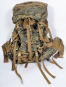 VINTAGE 2ND GULF WAR / IRAQ WAR US MARINES CAMO BACKPACK