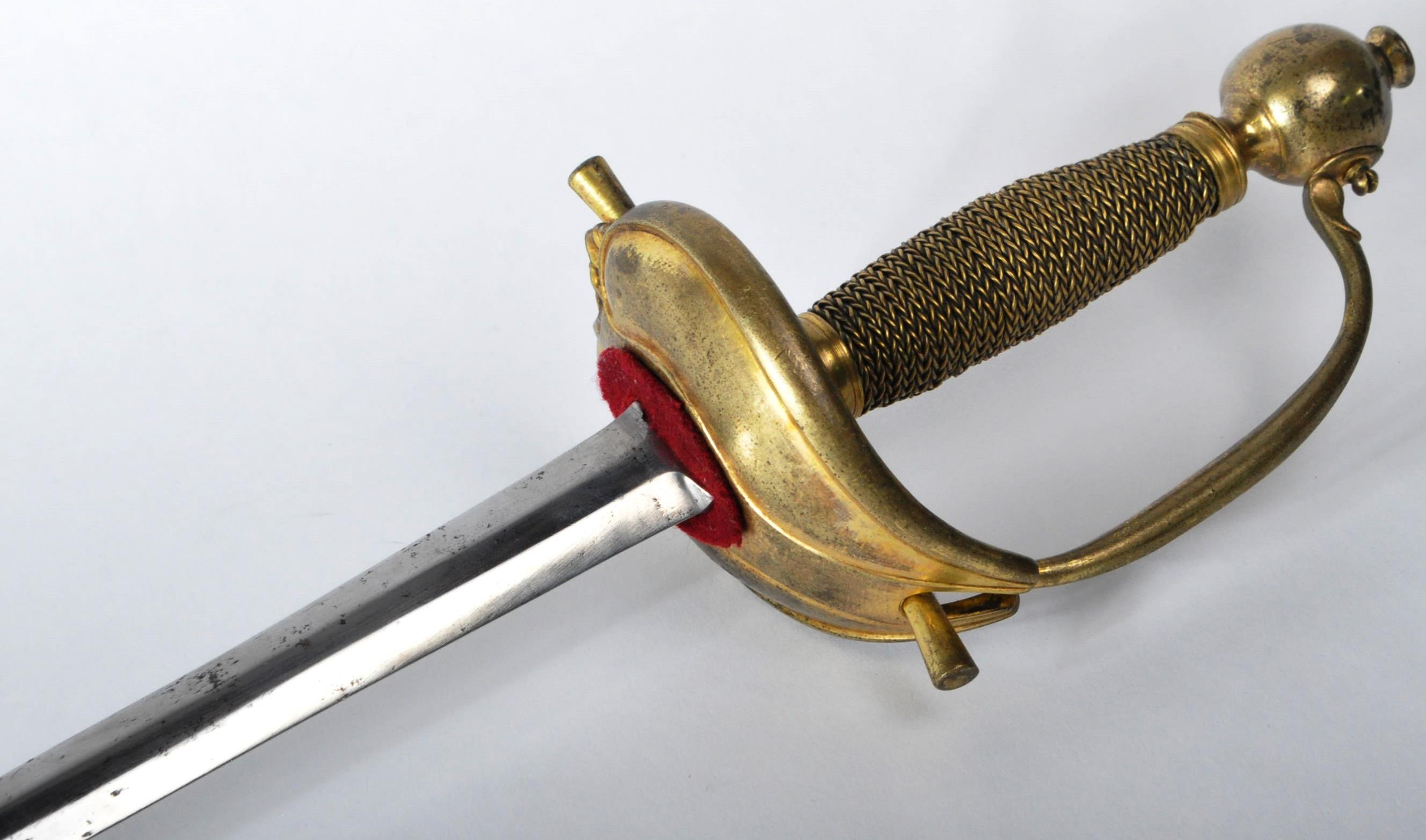 18TH CENTURY 1796 PATTERN BRITISH CAVALRY OFFICERS SWORD - Image 4 of 6