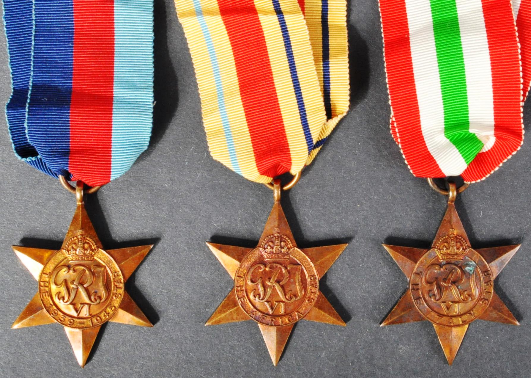 COLLECTION OF ASSORTED WWI AND WWII MEDALS AND EFFECTS - Image 4 of 5