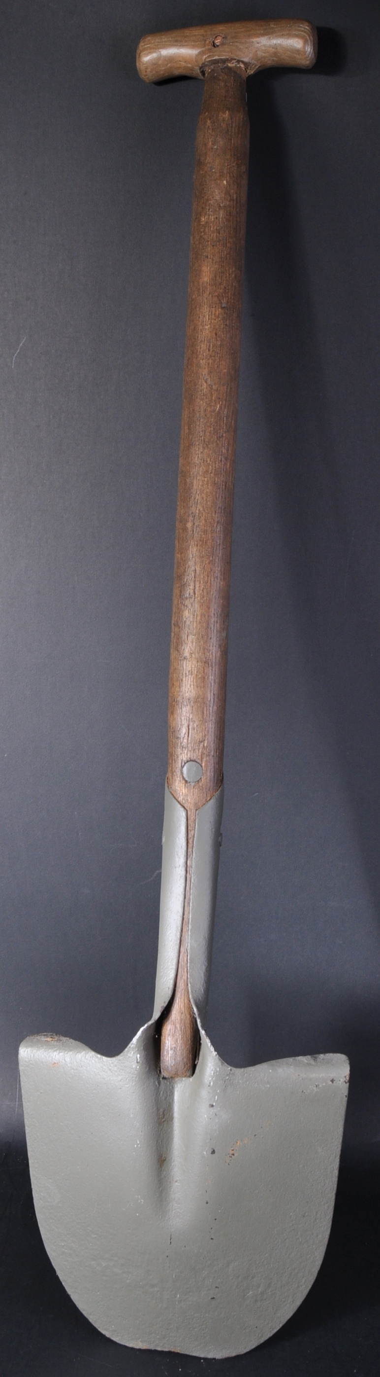 WWII SECOND WORLD WAR MILITARY TRENCHING SHOVEL - Image 6 of 6