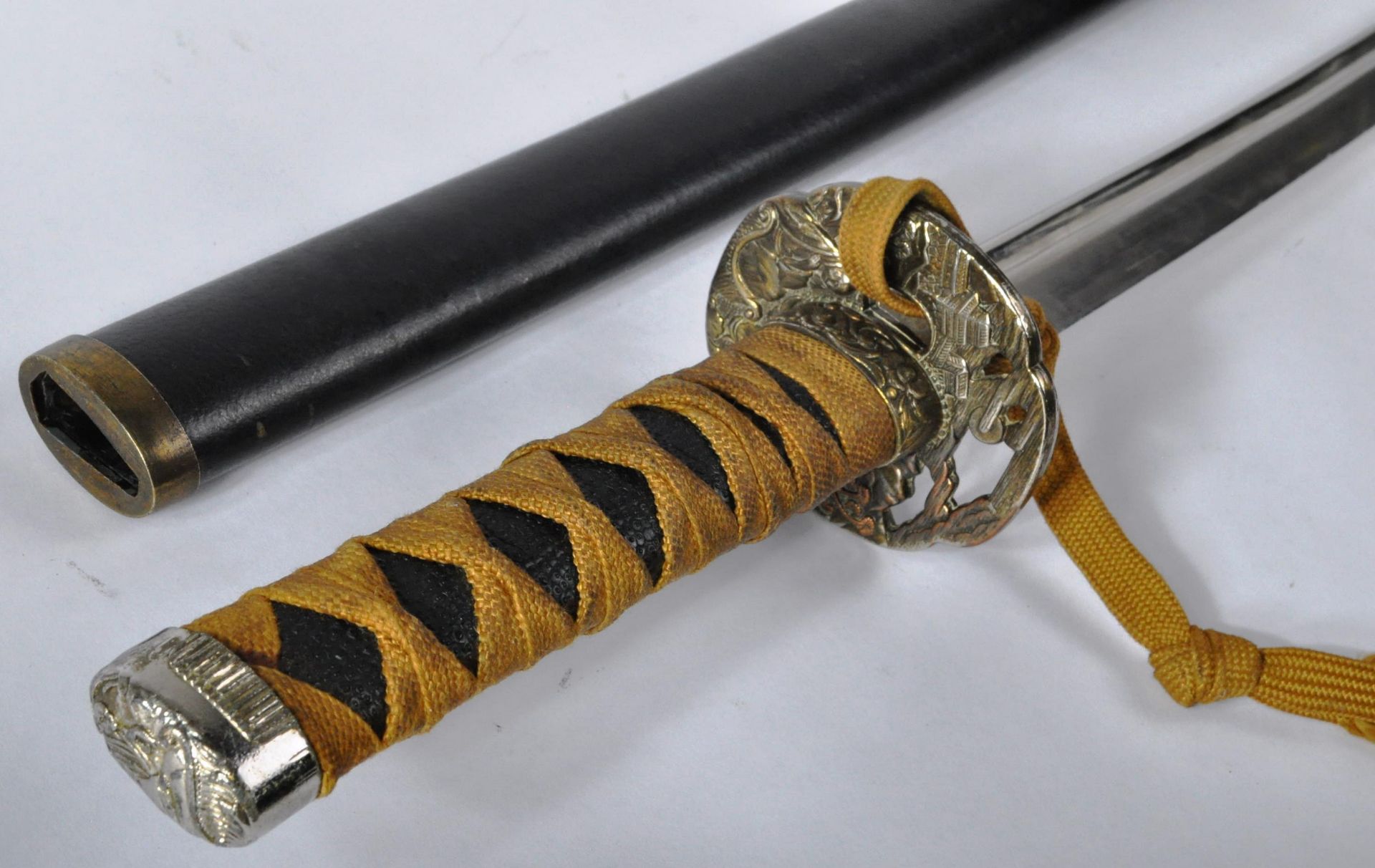 20TH CENTURY JAPANESE WAKIZASHI SHORT SWORD - Bild 7 aus 9