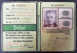 WWII SECOND WORLD WAR TYPE GERMAN POLICE IDENTITY CARD