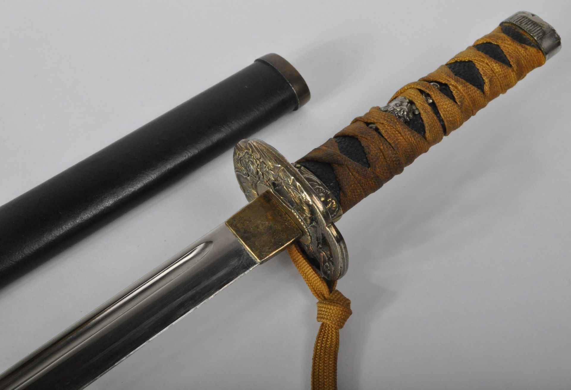 20TH CENTURY JAPANESE WAKIZASHI SHORT SWORD - Bild 4 aus 9