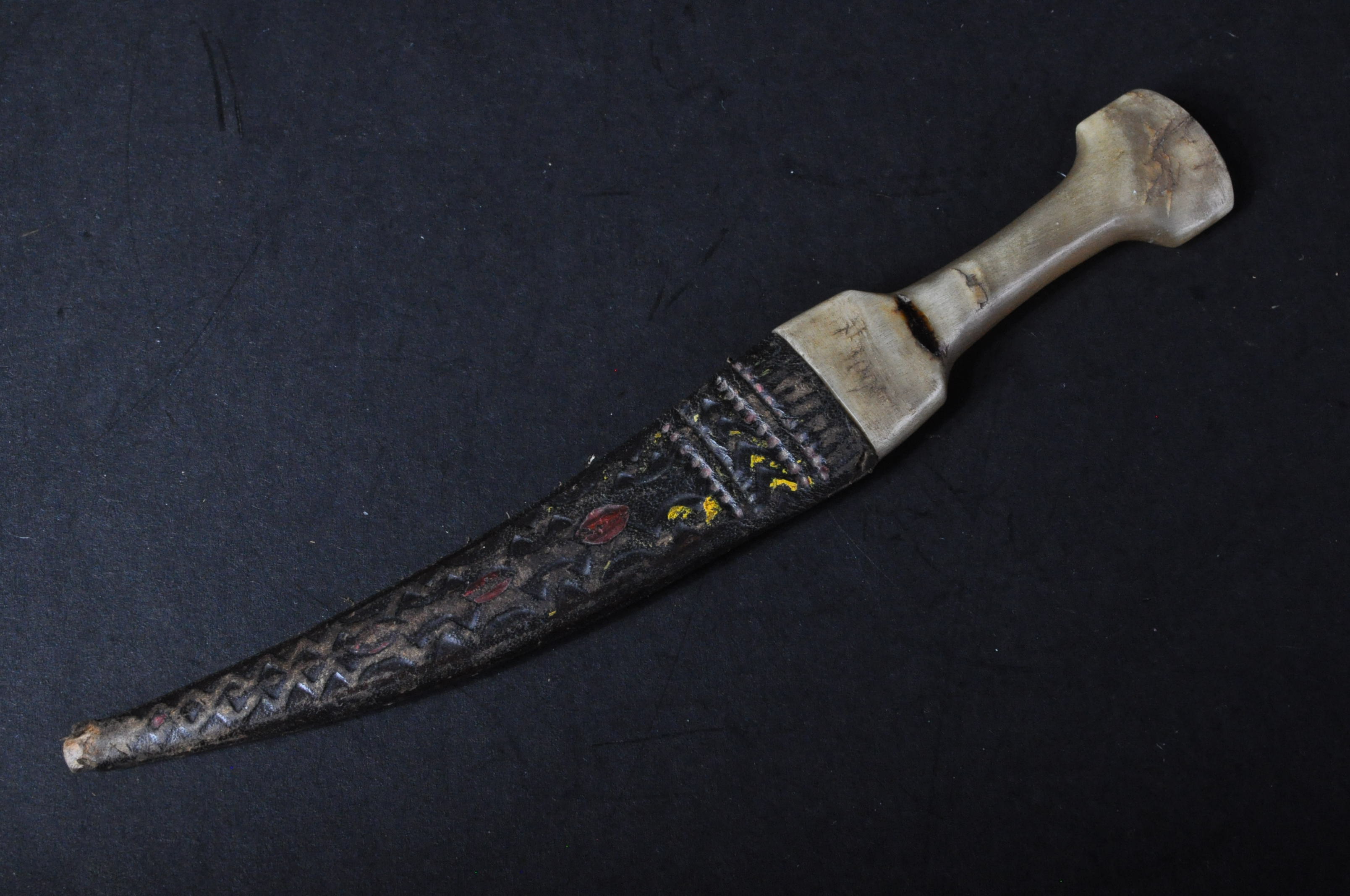 EARLY 20TH CENTURY YOUNG BOYS IRAQI JAMBIYA DAGGER - Image 8 of 8