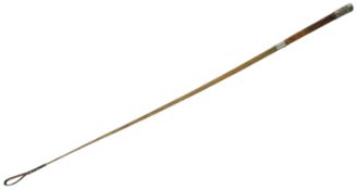 EARLY 20TH CENTURY ROYAL ARTILLERY RIDING CROP