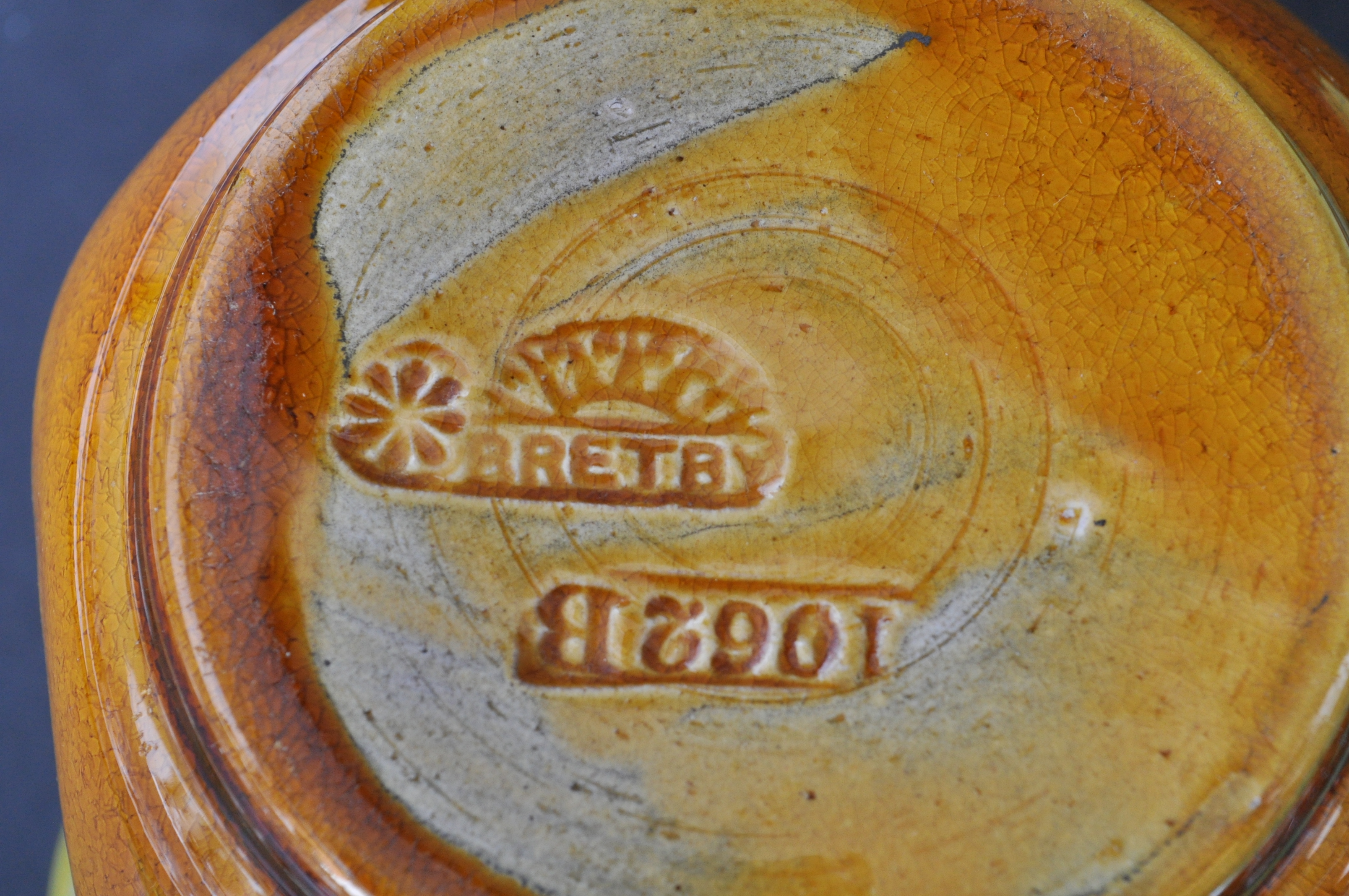 COLLECTION OF VINTAGE 20TH CENTURY BRETBY POTTERY - Image 6 of 6