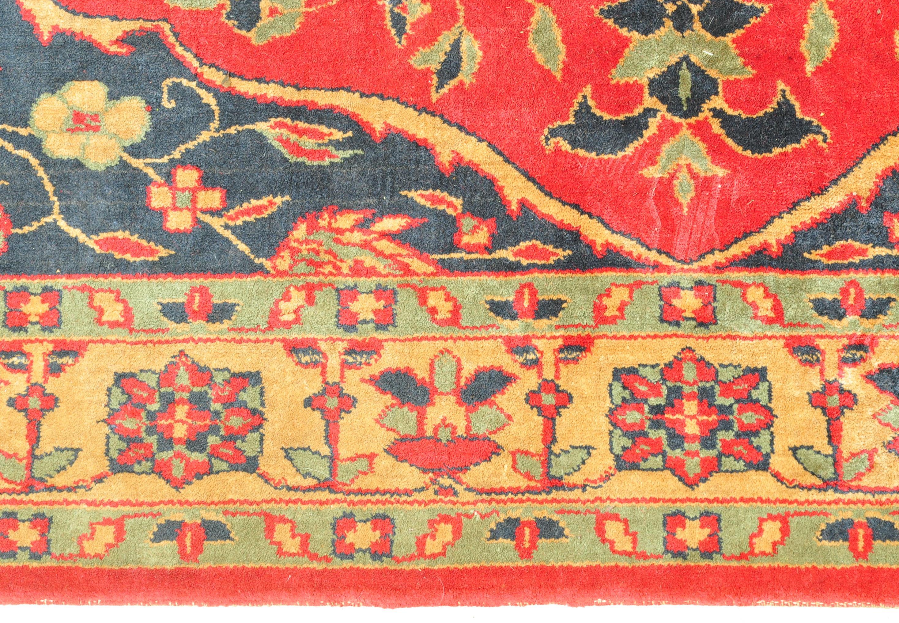 20TH CENTURY HAND KNOTTED WOOL ON WOOL PERSIAN CARPET RUG - Image 5 of 5