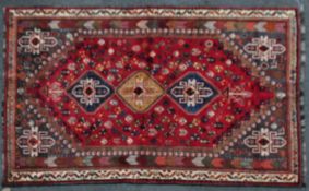 EARLY 20TH CENTURY WOOL ON WOOL HAND KNOTTED PERSIAN ISLAMIC QASHGAI RUG