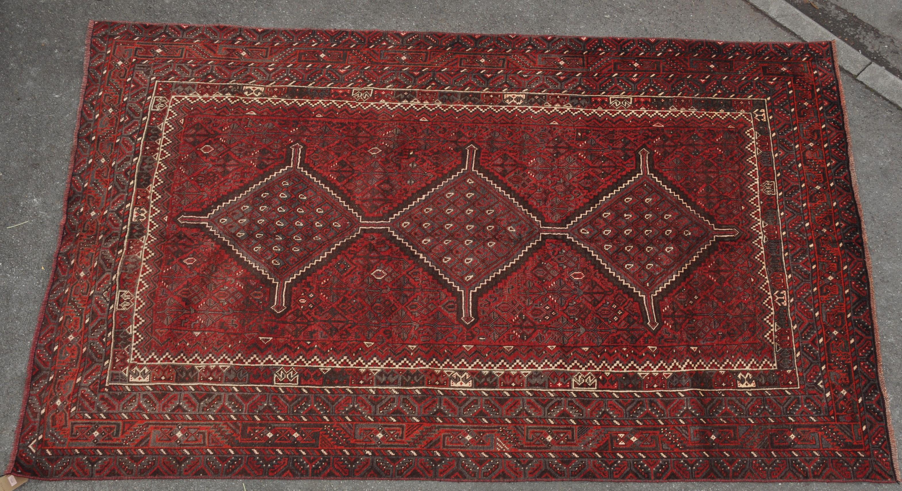 WOOL ON COTTON HAND KNOTTED PERSIAN ISLAMIC SHIRAZ CARPET RUG - Image 2 of 5