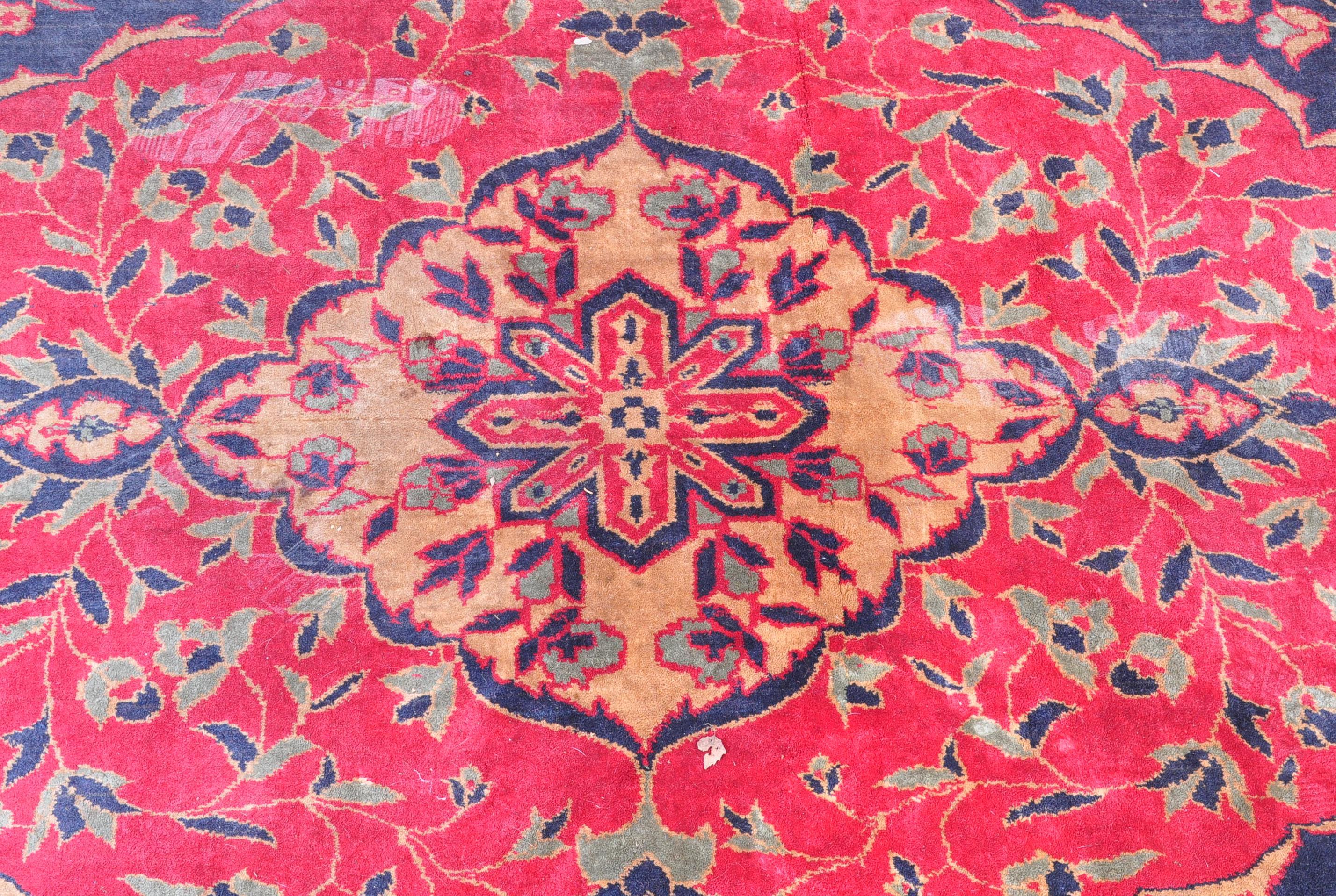 20TH CENTURY HAND KNOTTED WOOL ON WOOL PERSIAN CARPET RUG - Image 2 of 5