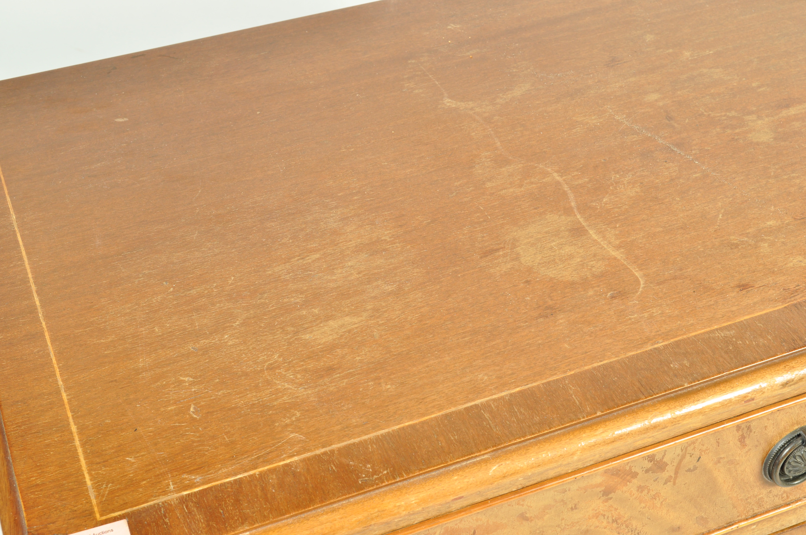 REGENCY REVIVAL MAHOGANY INVERTED BREAKFRONT SIDEBOARD CREDENZA - Image 4 of 10