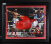 DAVID HAYE - BOXING - AUTOGRAPHED GLOVE PRESENTATION DISPLAY