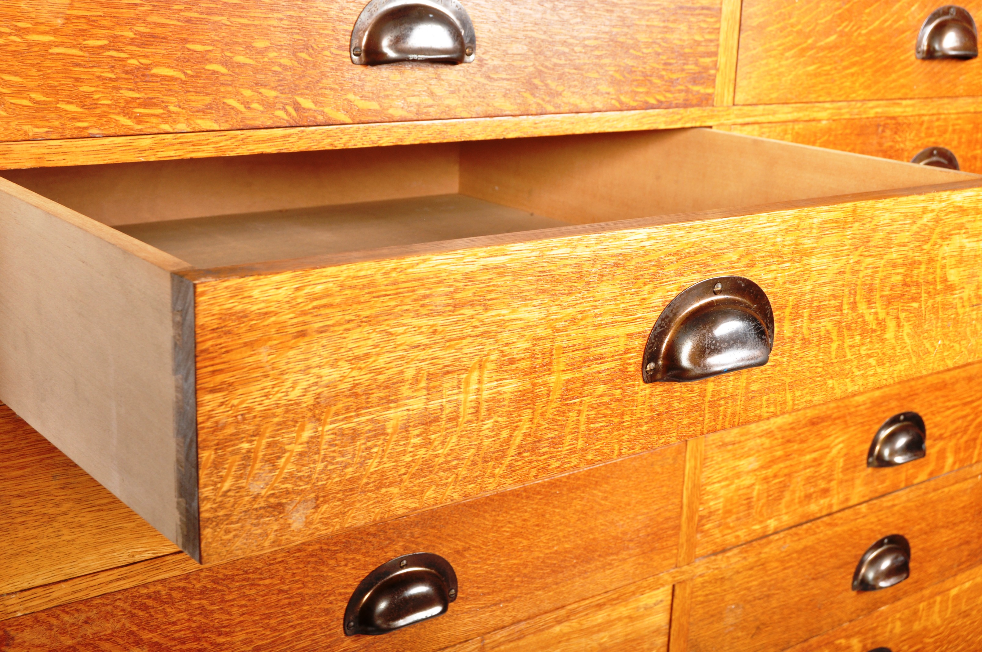 1930'S HABERDASHERY / SHOP OAK DUAL BANK OF DRAWERS - Image 6 of 7