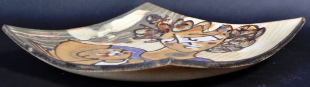 STUDIO ART POTTERY CHARGER PLATE WITH PAINTED SCENE