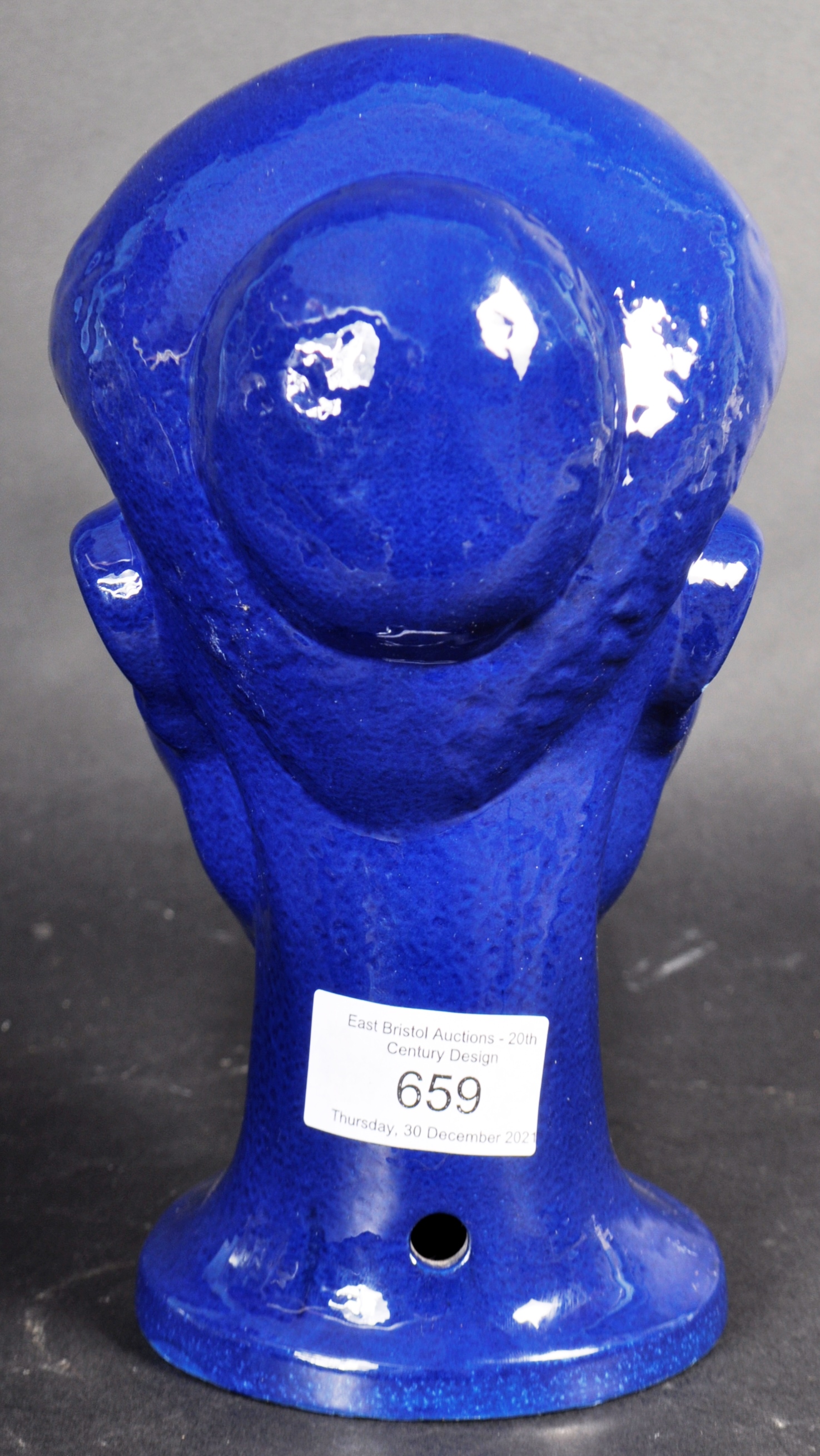 DARTMOUTH POTTERY - 1960'S AFRICAN GIRL LAMP BASE - Image 5 of 6