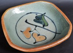 RETRO STUDIO ART POTTERY EARTHENWARE FRUIT BOWL