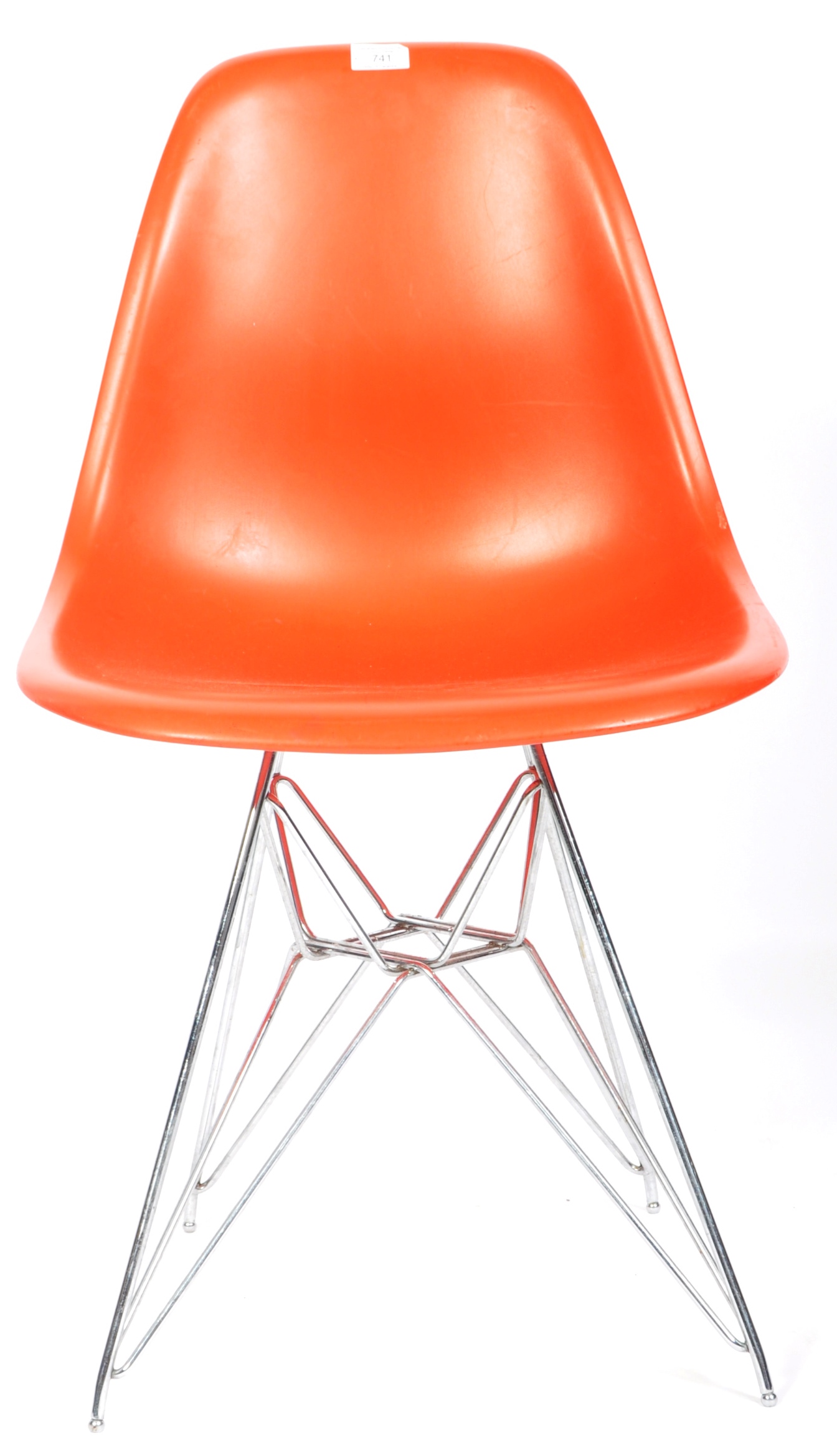 CHARLES & RAY EAMES FOR VITRA - DSR EAMES PLASTIC CHAIR - Image 9 of 10