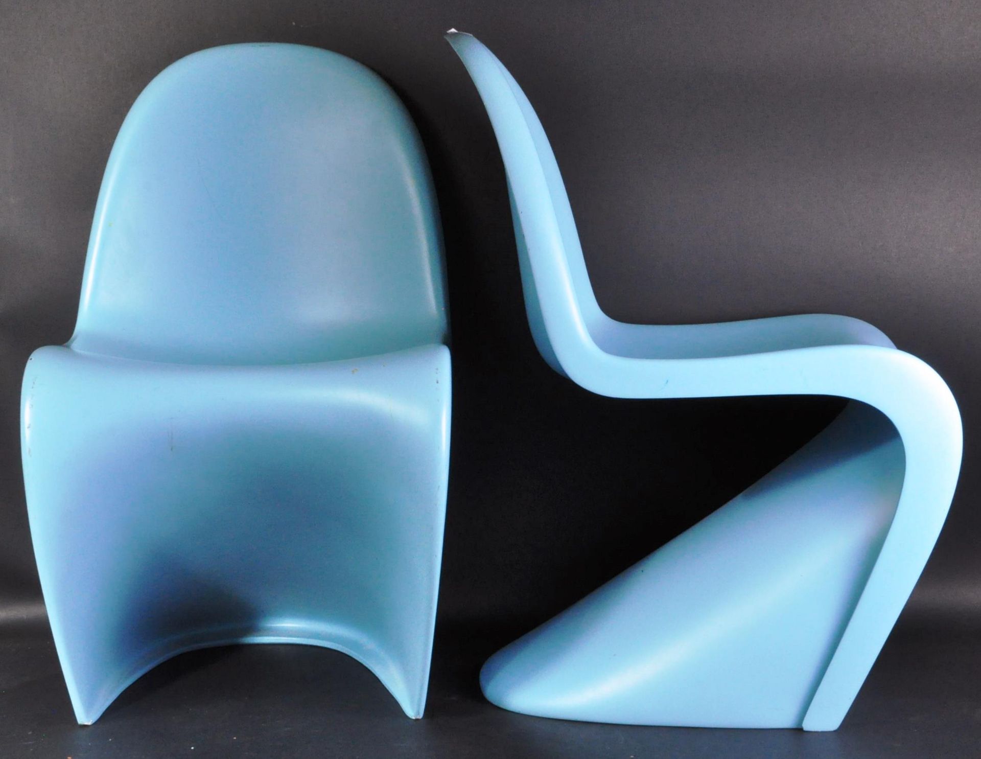 AFTER VERNER PANTON - S CHAIR - PAIR OF SKY BLUE CHAIRS - Image 3 of 4