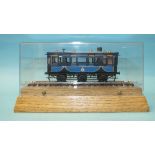 Dido Railway Model HO Royal Carriage HSM Sr1, no.6/10, a hand-built brass model of a historical
