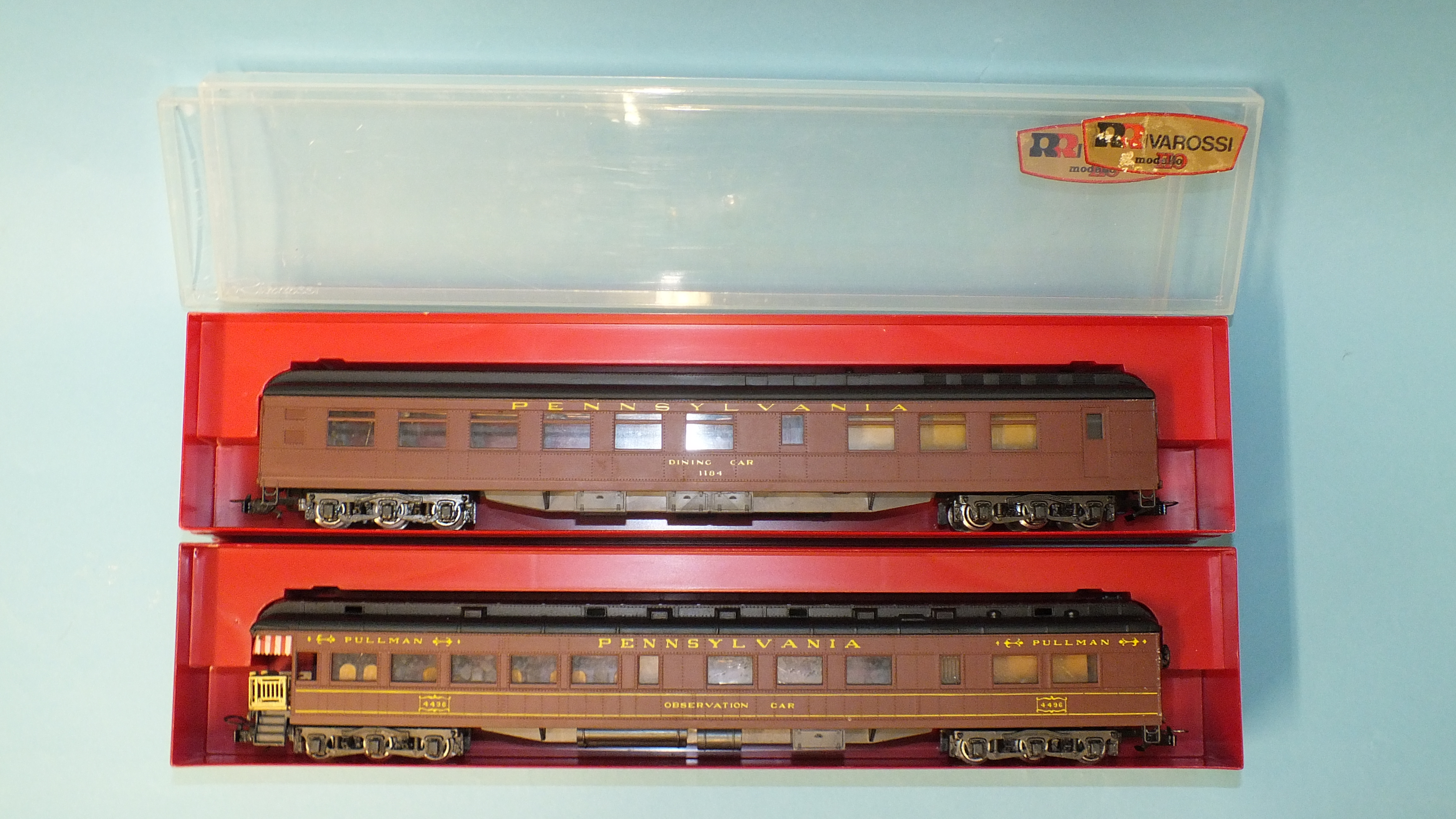 Rivarossi HO gauge, Pennsylvania coaches: 2736 Dining Car and 2735 Observation car, both boxed, (2).