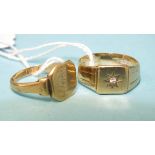 Two 9ct gold signet rings, size R, 6.1g, (2).