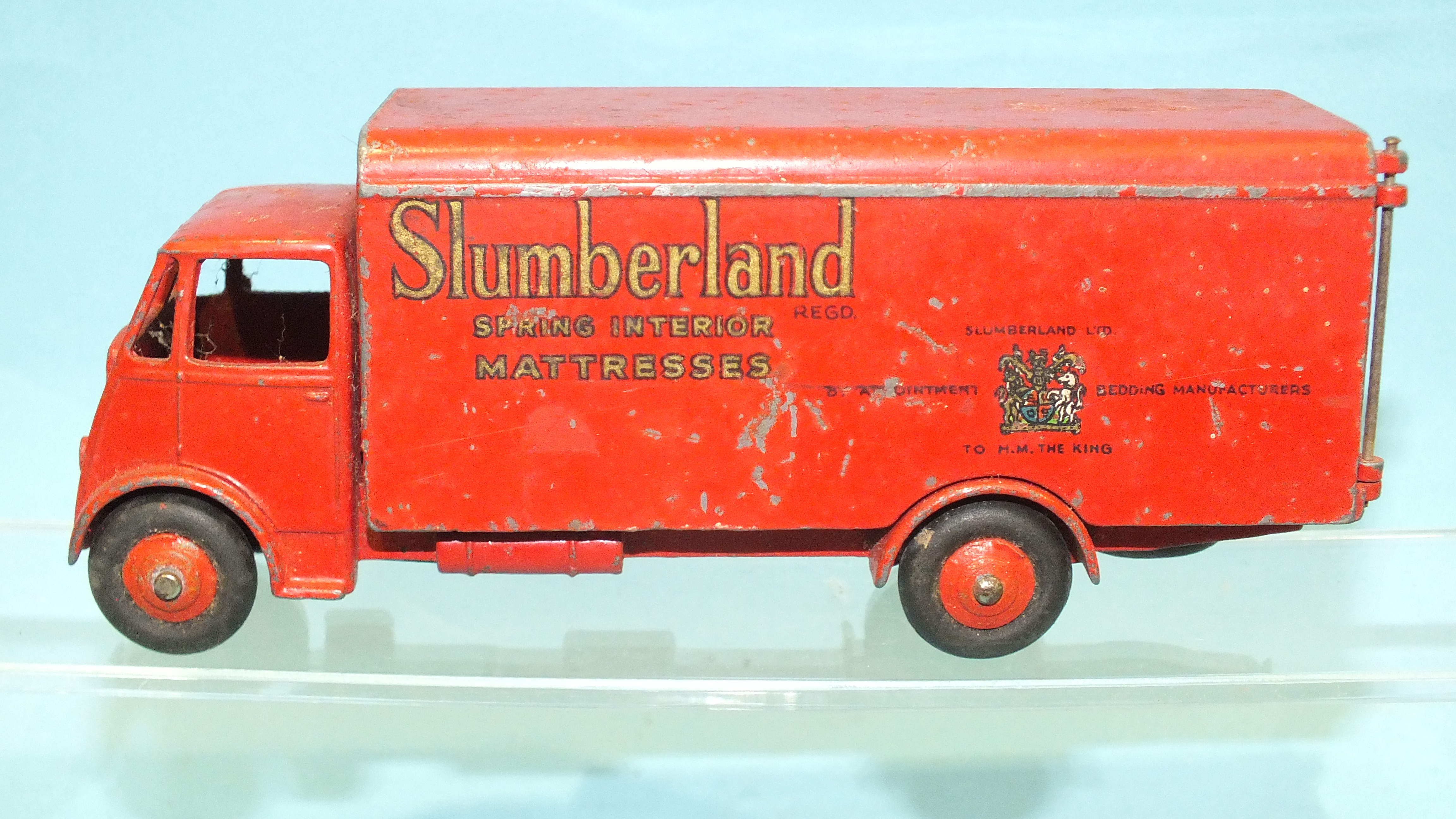 Dinky Toys, 514 Guy Van 'Slumberland', 441 'Castrol' Petrol Tanker and other Dinky diecasts, (play- - Image 3 of 3