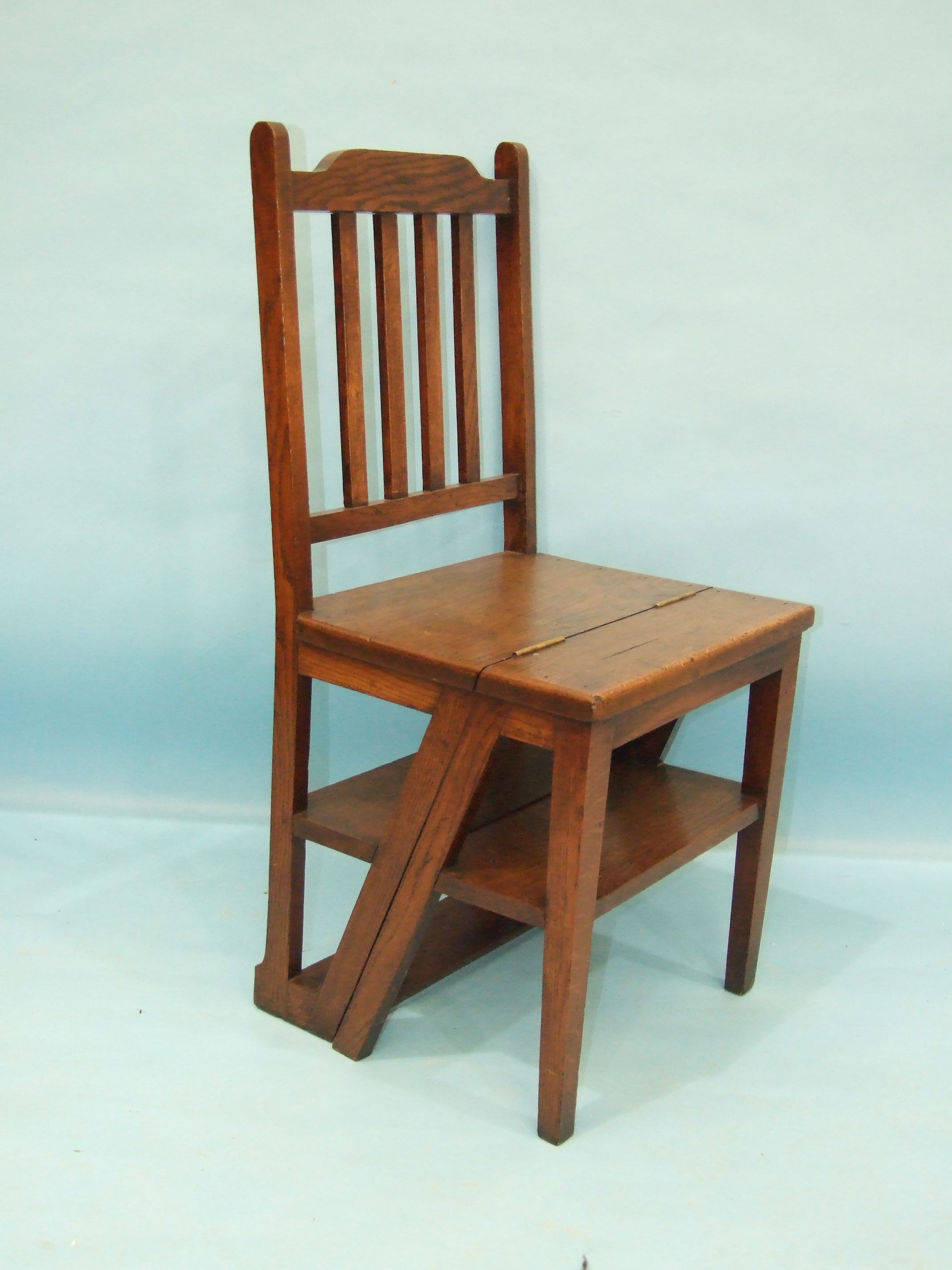 A late-19th century oak metamorphic chair/library steps. - Bild 3 aus 3