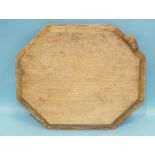 A Robert (Mouseman) Thompson of Kilburn oak eight-sided chopping board, 30.7 x 25cm
