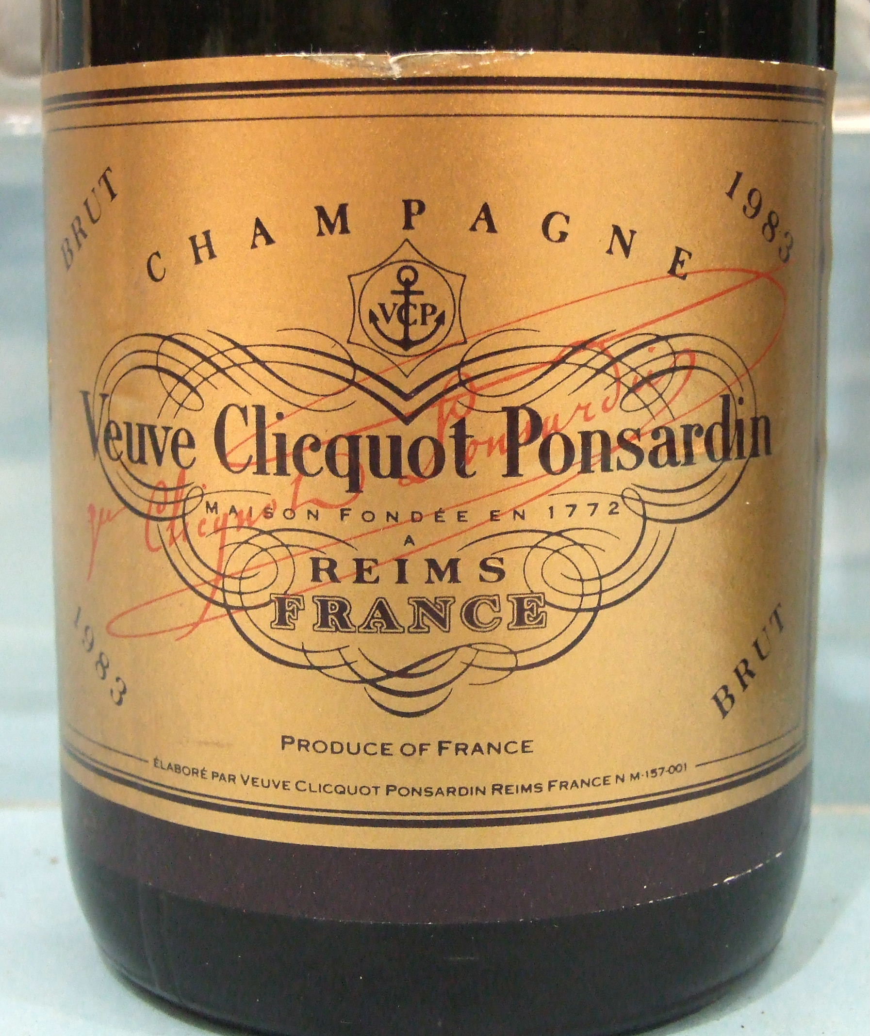 Veuve Clicquot Ponsardin Champagne vintage 1983 Reserve, five bottles, (5). - Image 2 of 2