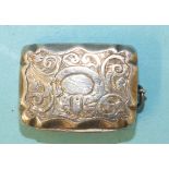 A Victorian silver vinaigrette with engraved decoration and gilt interior, makers Hilliard &